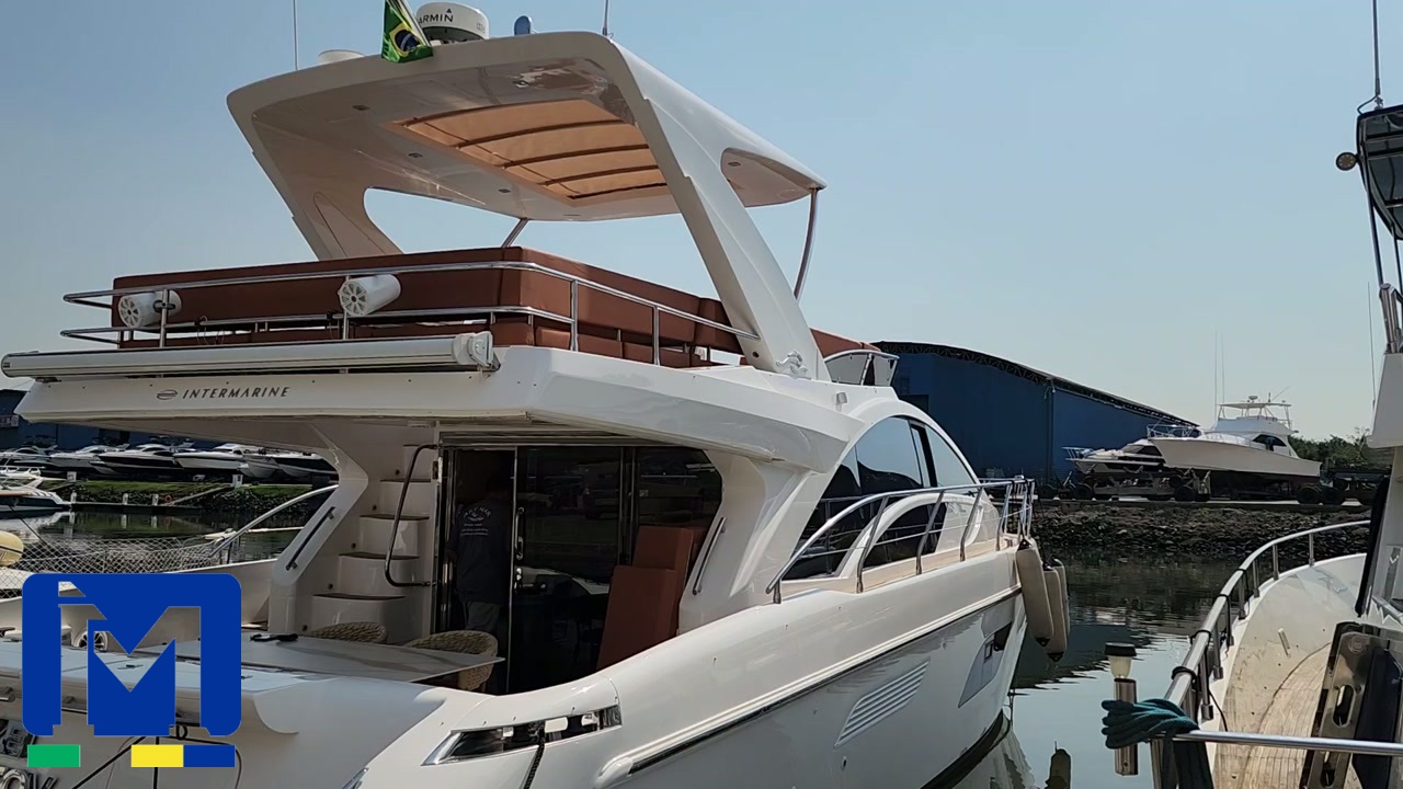 Miniatura do vídeo Intermarine com hard top